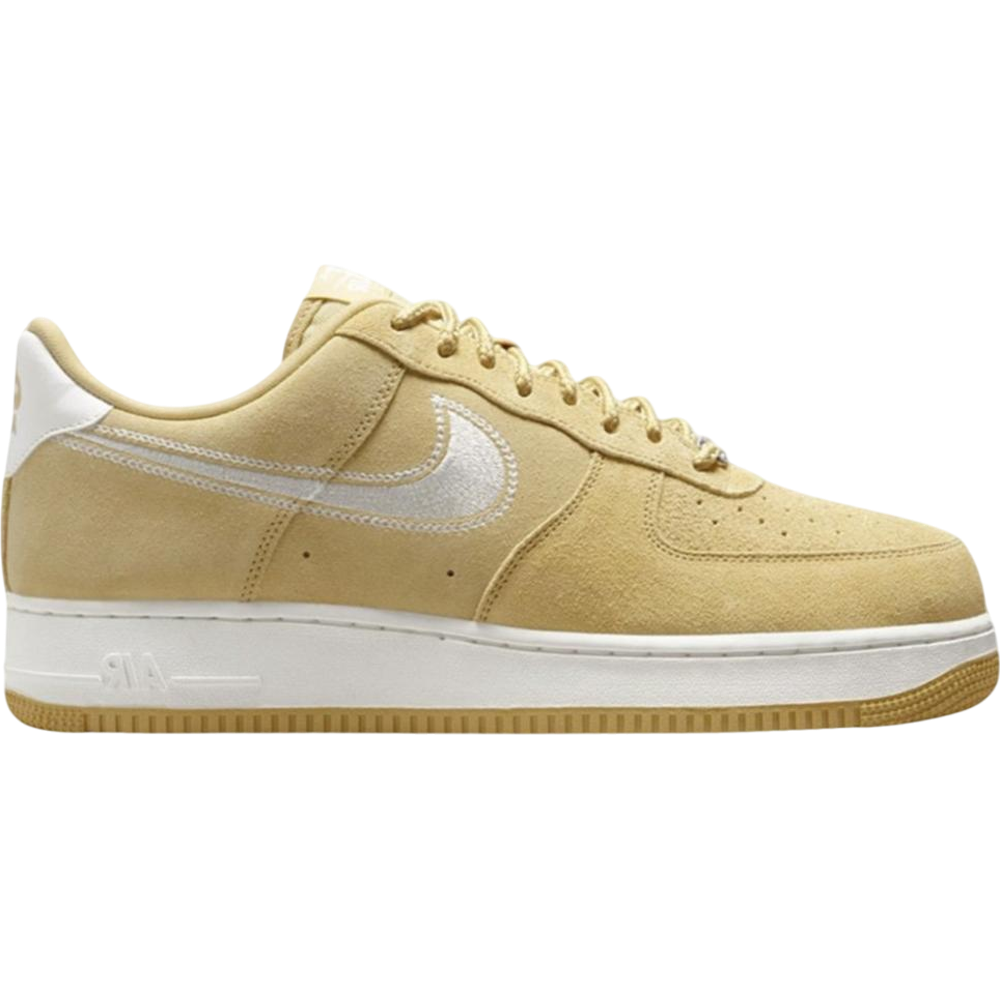 NIKE Air Force 1 07 LV8 Low "Buff Gold" - HJ4465-700 - Acquista su SneakersSelection