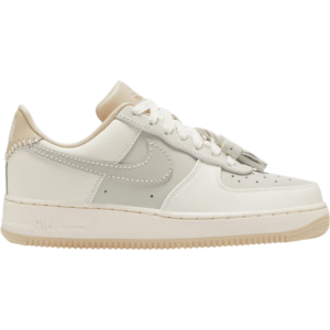 Nike Air Force 1 Beige (Women's) - HV1813-001 - Acquista su SneakersSelection