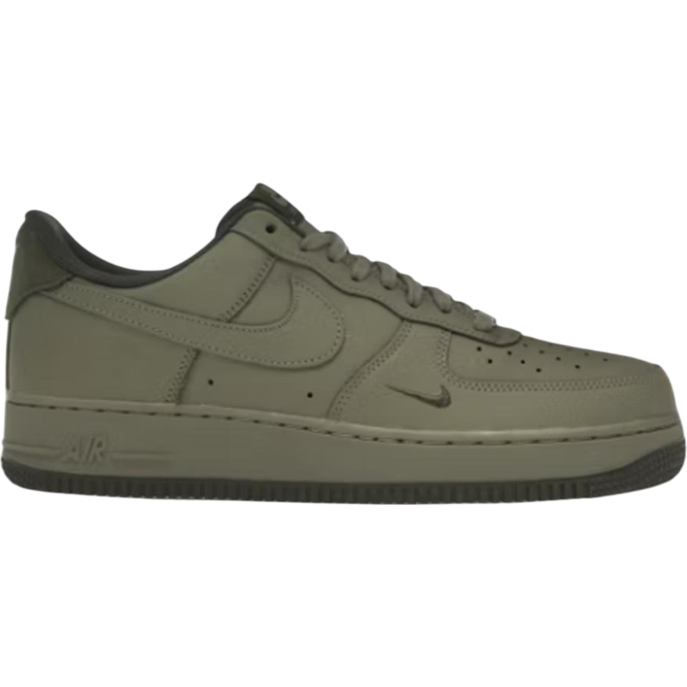 Nike Air Force 1 '07 LV8 Light Army Cargo Khaki - HM9483-300 - Acquista su SneakersSelection