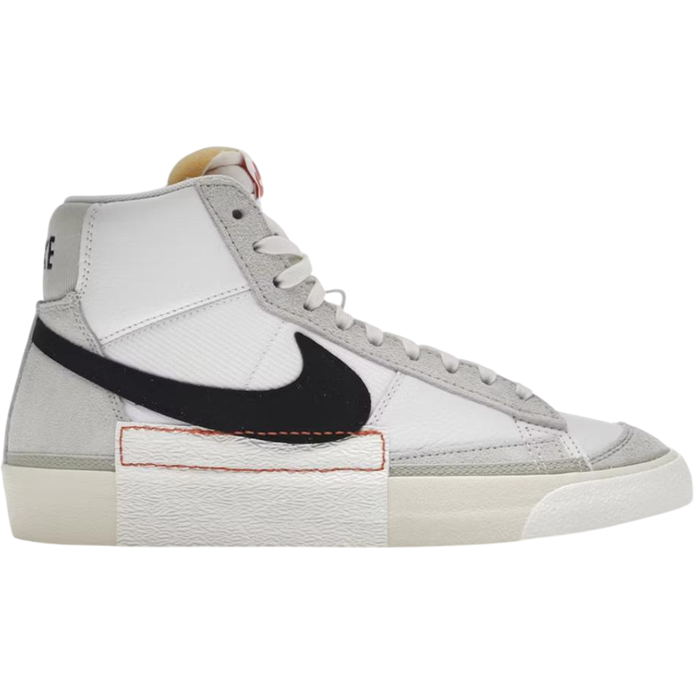 Nike Blazer Mid 77 Pro Club White Black Light Bone Summit White - DQ7673-100 - Acquista su SneakersSelection