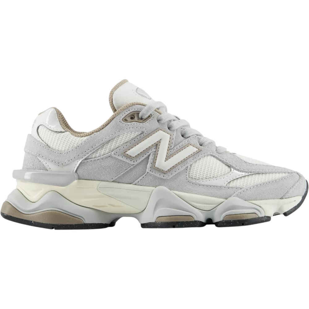 New Balance 9060 Driftwood/Sea Salt